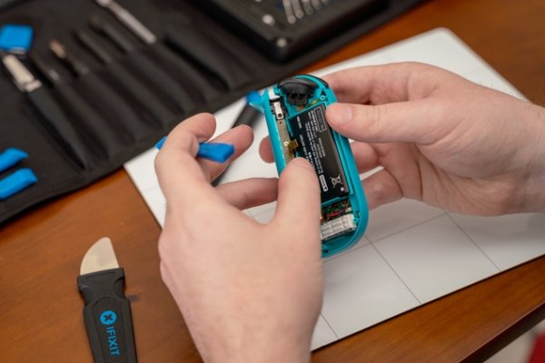 Repairing a Joy-Con with iFixit tools